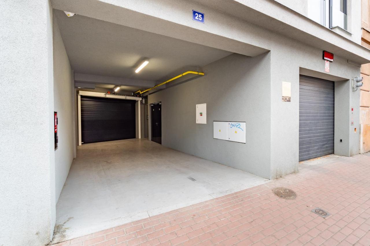 Brand New Studio Apartment # 42 In Brand New Building With Free Parking In The Center Praha Eksteriør bilde